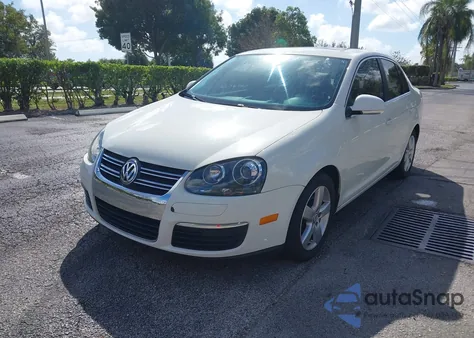 2008 Volkswagen Jetta Se из США, поврежденный, VIN 3VWRM71K08M108404